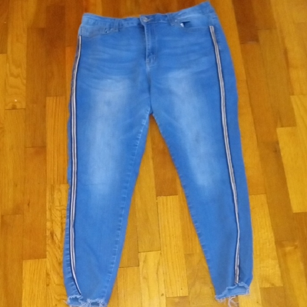 Women's IRIS Jeans with Side Stripes size 15